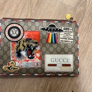 Gucci clutch